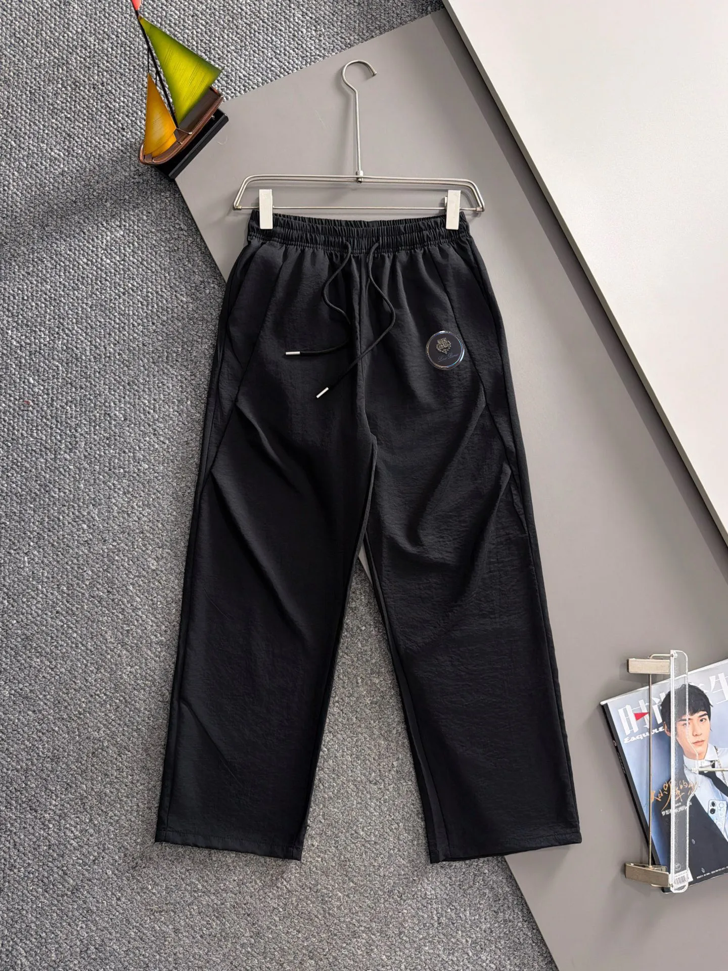 LP 2036 spring and summer New Arrival casual pants, counter-customized fabric Breathable, high comfort, impeccable details, brand element design concept, reflecting high quality. It feels delicate and soft! It presents a casual cut and the upper body shape is great! Sizes:S-4XL